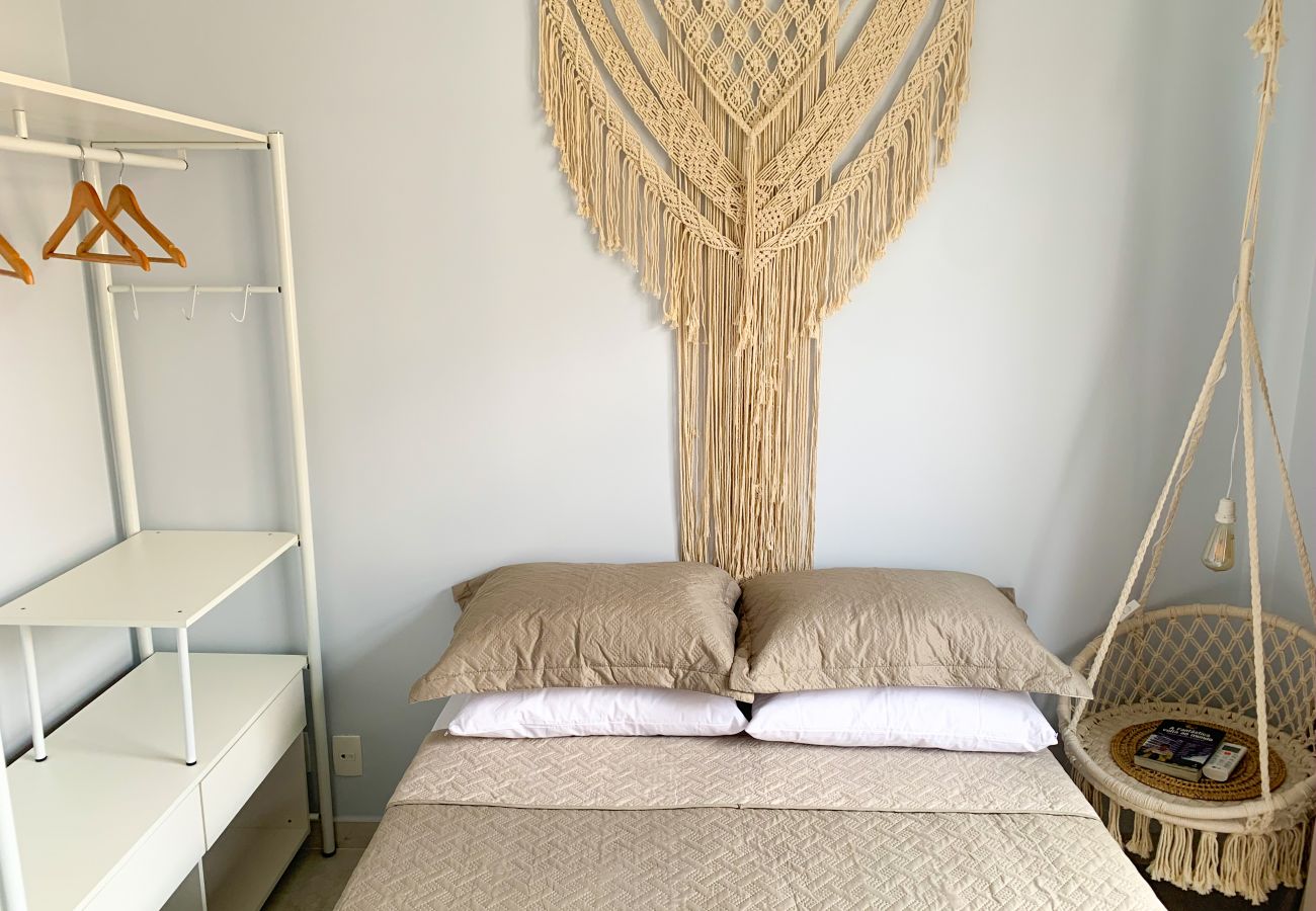 Apartment in Rio de Janeiro - 6 minutos da praia de Copacabana | BR1033