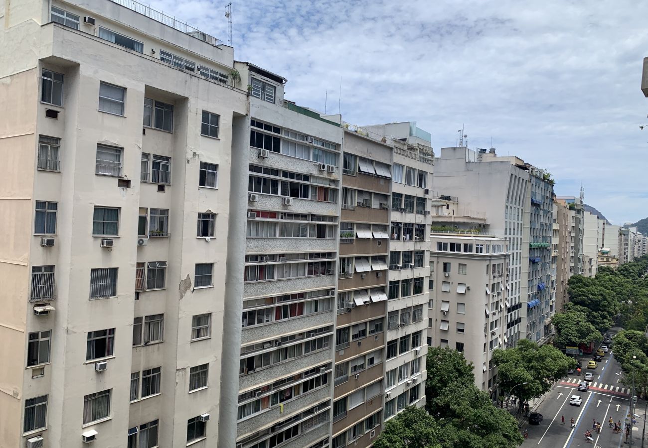 Apartment in Rio de Janeiro - 6 minutos da praia de Copacabana | BR1033