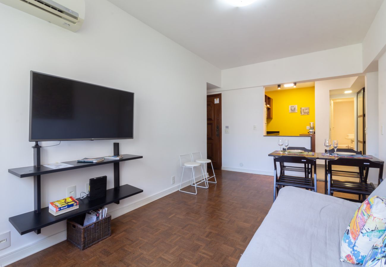 Apartment in Rio de Janeiro - 10 minutos da praia de Ipanema | AC402