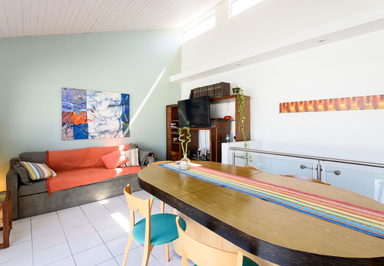 Apartment in Rio de Janeiro - Cobertura em Ipanema |Vista p/ o Cristo| MQC502 