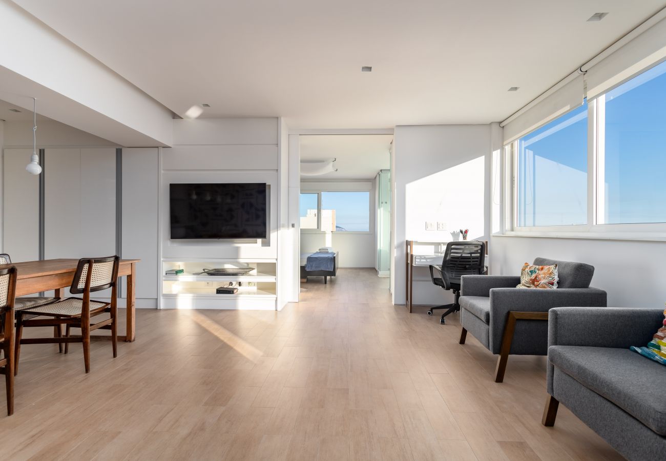 Apartment in Rio de Janeiro - Belo no Leblon |Vista p/ Morro 2 irmãos| GUC6 ZN1