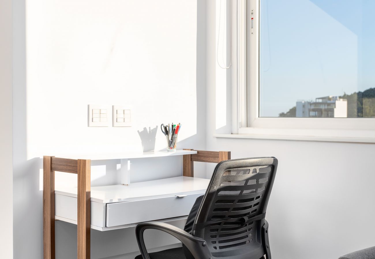 Apartment in Rio de Janeiro - Belo no Leblon |Vista p/ Morro 2 irmãos| GUC6 ZN1