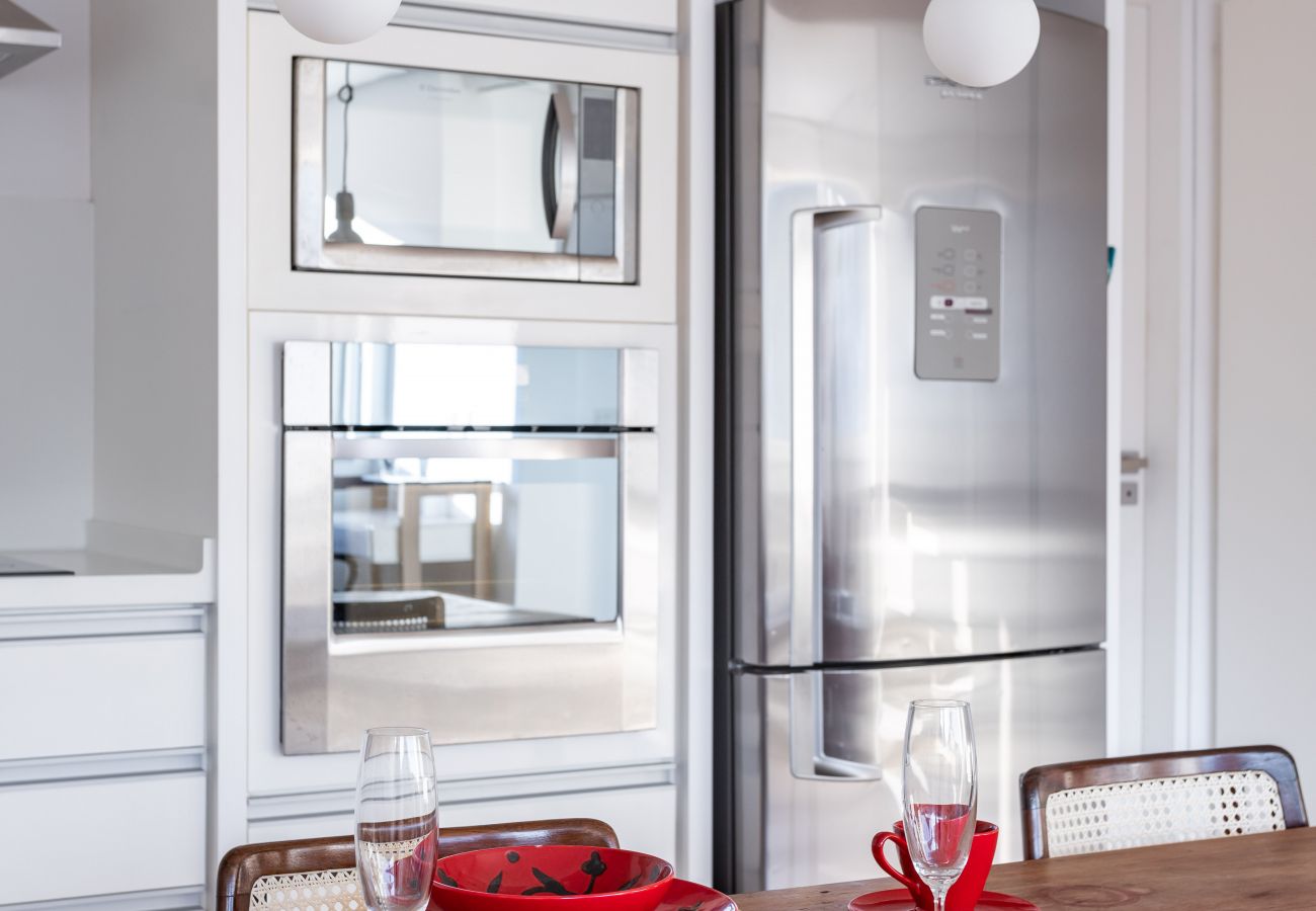 Apartment in Rio de Janeiro - Belo no Leblon |Vista p/ Morro 2 irmãos| GUC6 ZN1