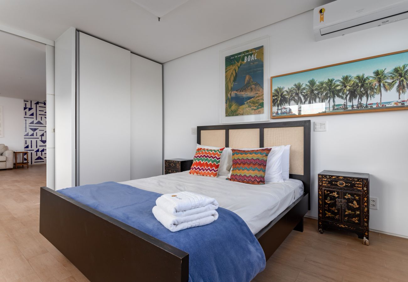 Apartment in Rio de Janeiro - Belo no Leblon |Vista p/ Morro 2 irmãos| GUC6 ZN1