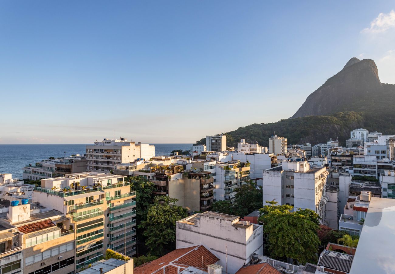 Apartment in Rio de Janeiro - Belo no Leblon |Vista p/ Morro 2 irmãos| GUC6 ZN1