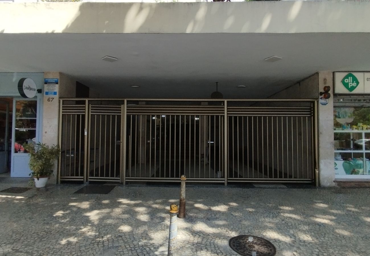 Apartment in Rio de Janeiro - Belo no Leblon |Vista p/ Morro 2 irmãos| GUC6 ZN1