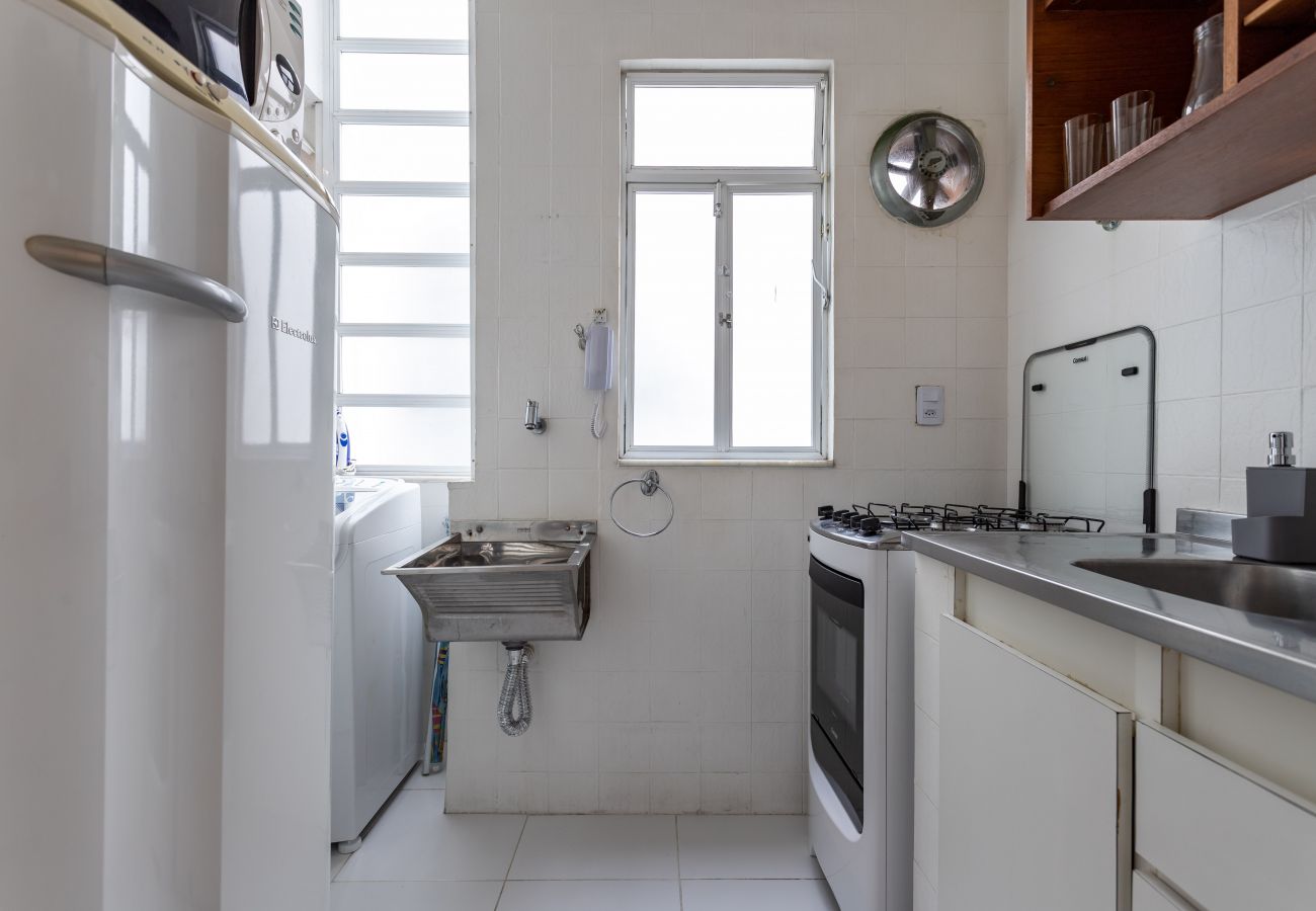 Apartment in Rio de Janeiro - 6 minutos da praia de Copacabana | RDL1112