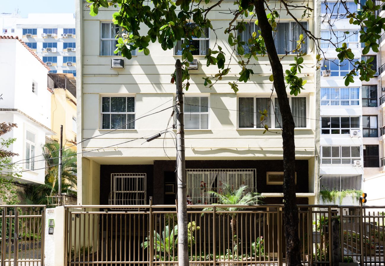 Apartment in Rio de Janeiro - 3 minutos da praia de Ipanema | PM402
