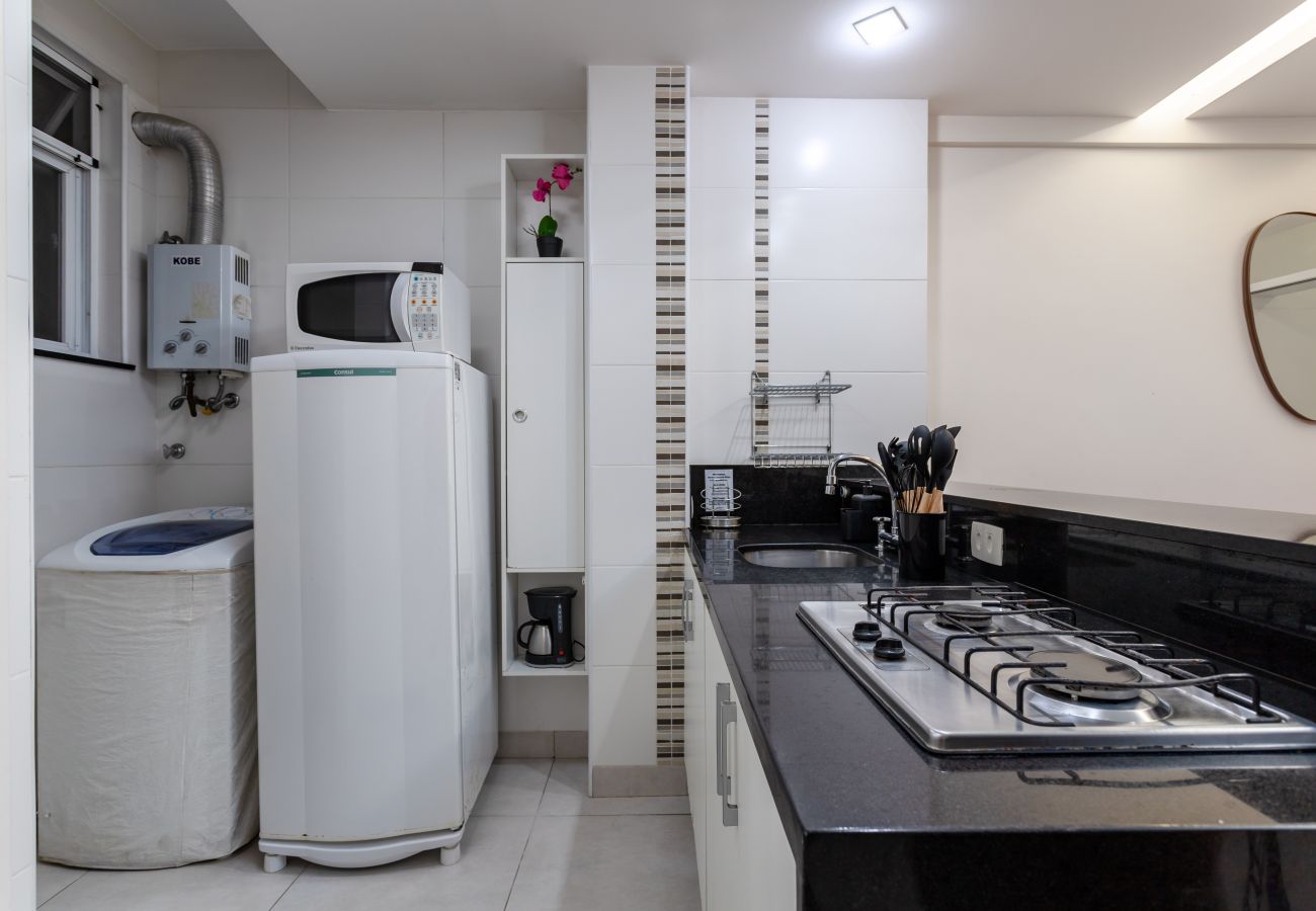 Apartment in Rio de Janeiro - 3 minutos da praia de Copacabana | DF219