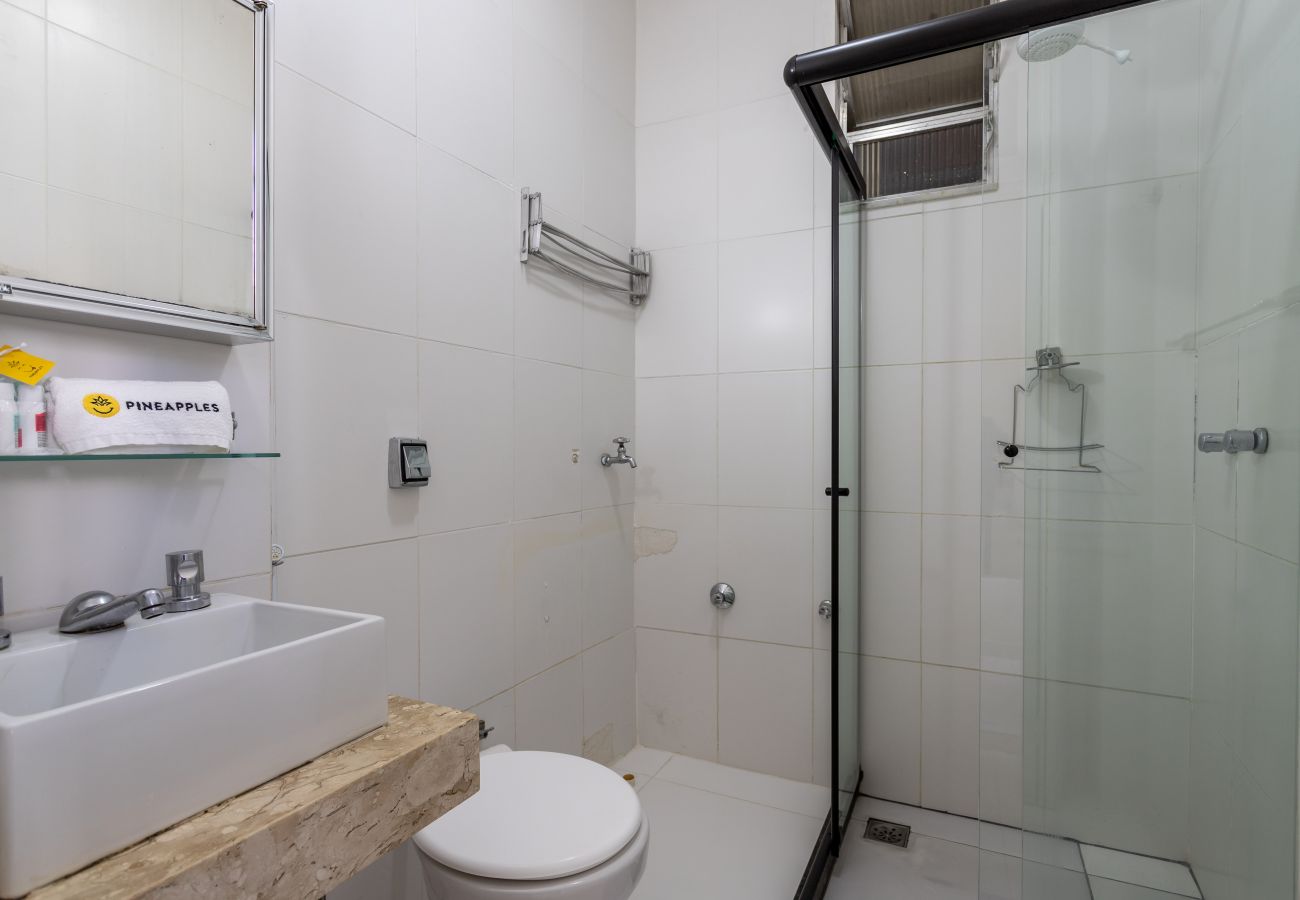 Apartment in Rio de Janeiro - Conforto em Ipanema |2 quadras da praia| VP604 