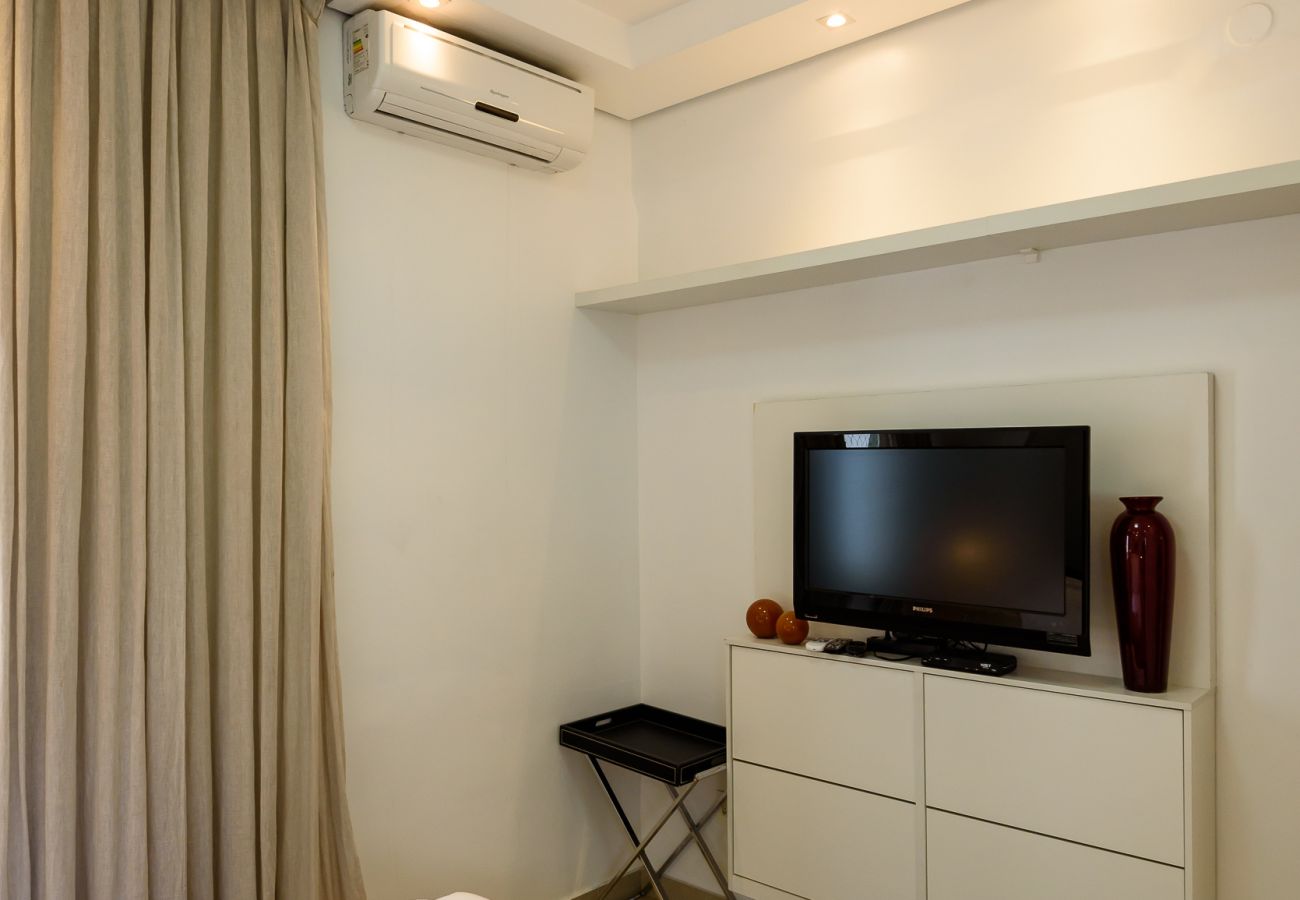 Apartment in Rio de Janeiro - Estilo em Ipanema | Boa localização | VP305 