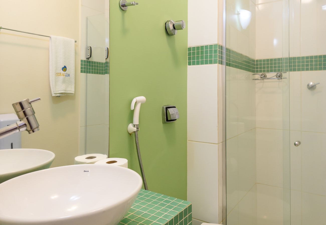 Apartment in Rio de Janeiro - Estilo em Ipanema | Boa localização | VP305 