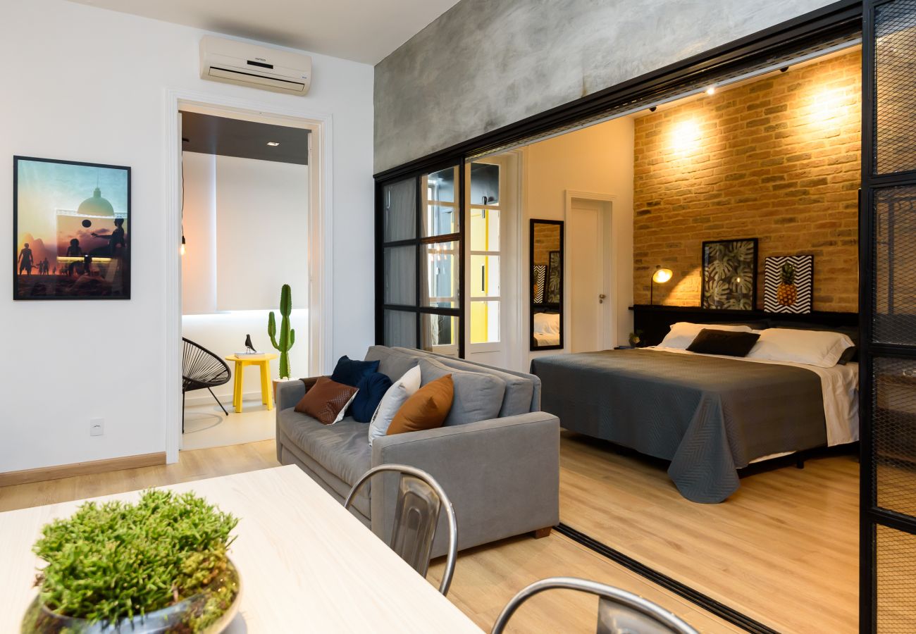 Apartment in Rio de Janeiro - 5 minutos da praia de Copacabana | NSC902