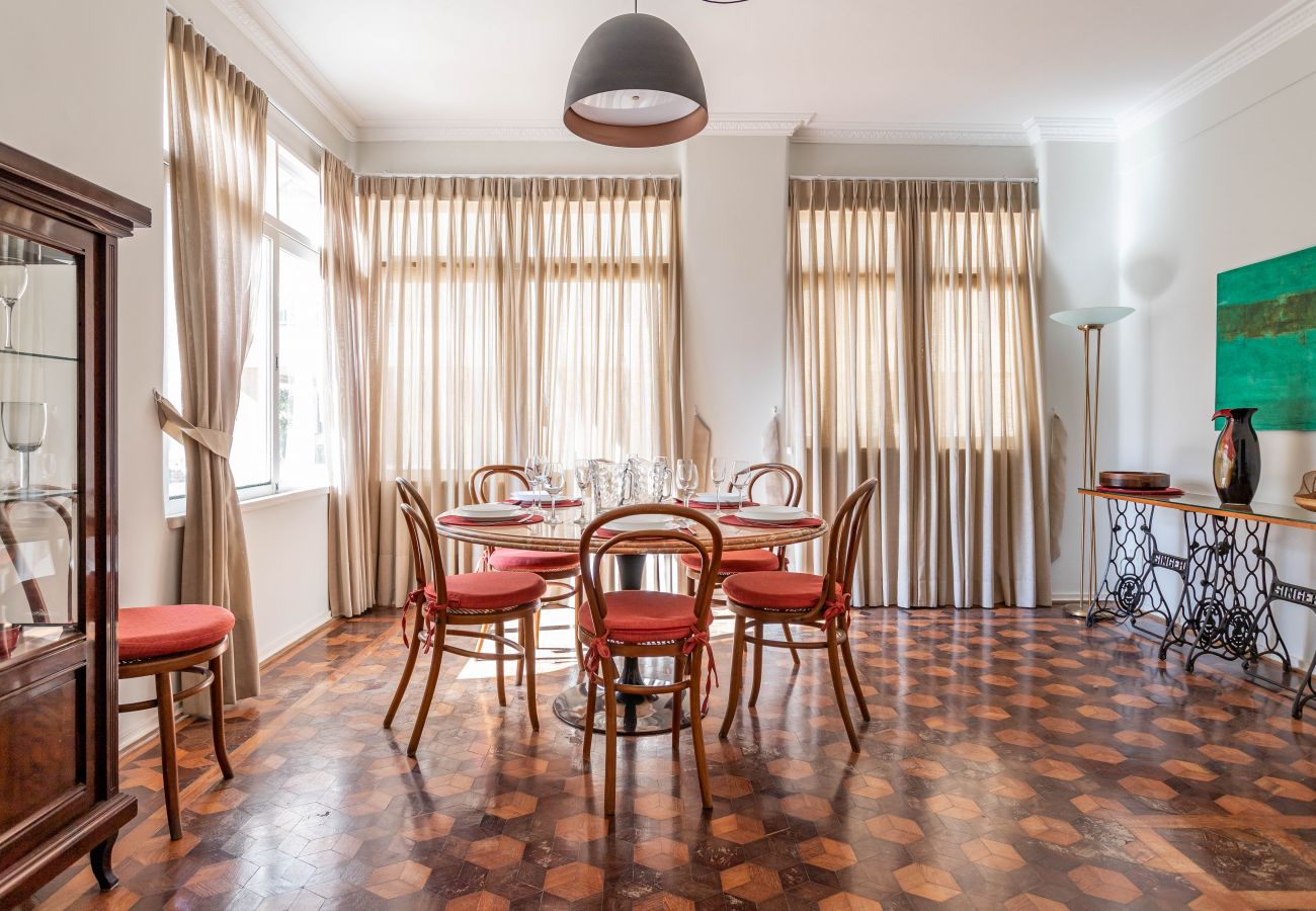 Apartment in Rio de Janeiro - Refúgio literário, próximo ao Arpoador | FCO501