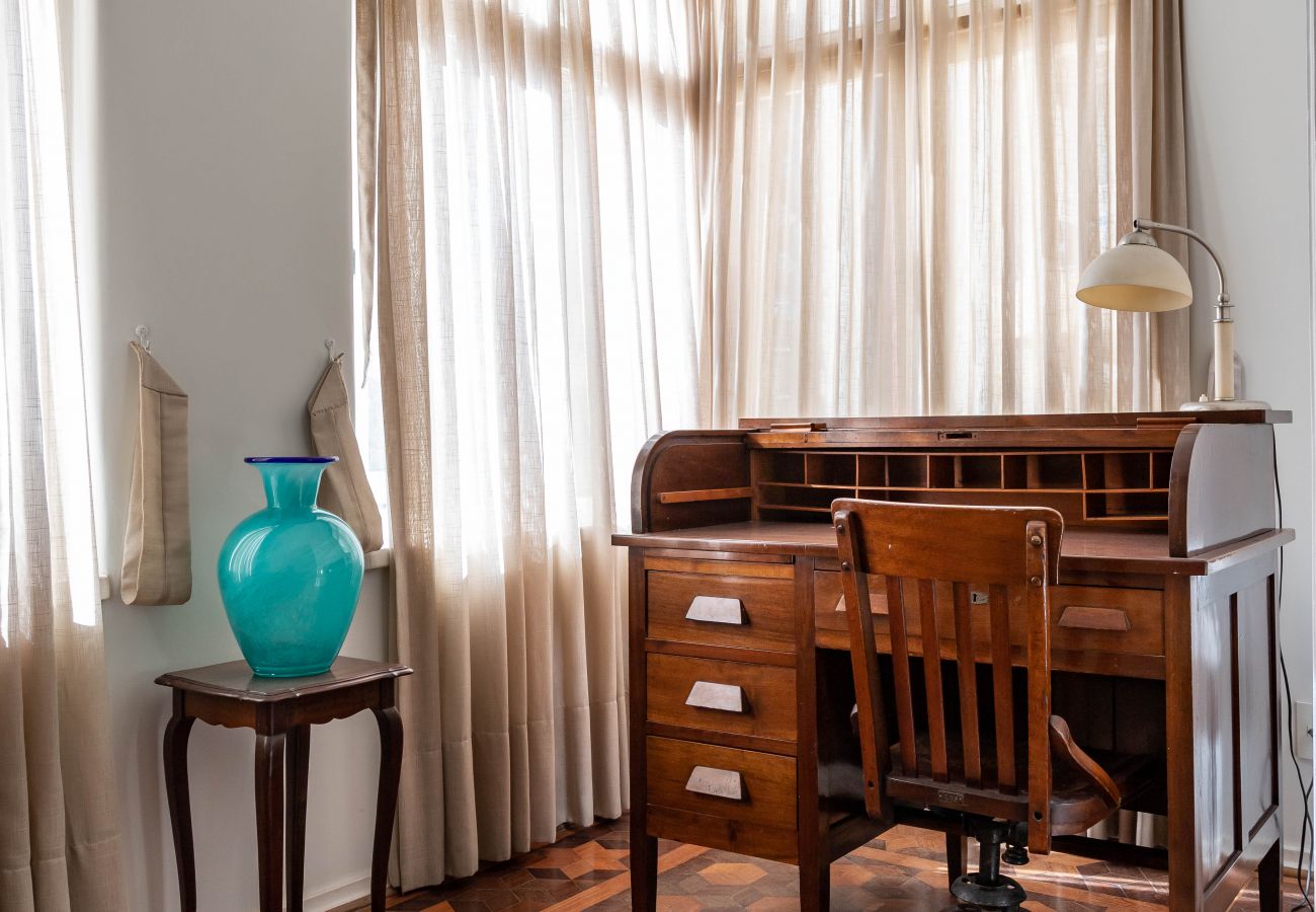Apartment in Rio de Janeiro - Refúgio literário, próximo ao Arpoador | FCO501