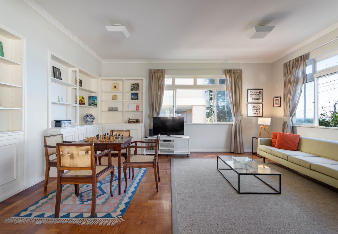 Apartment in Rio de Janeiro - Refúgio literário, próximo ao Arpoador | FCO501