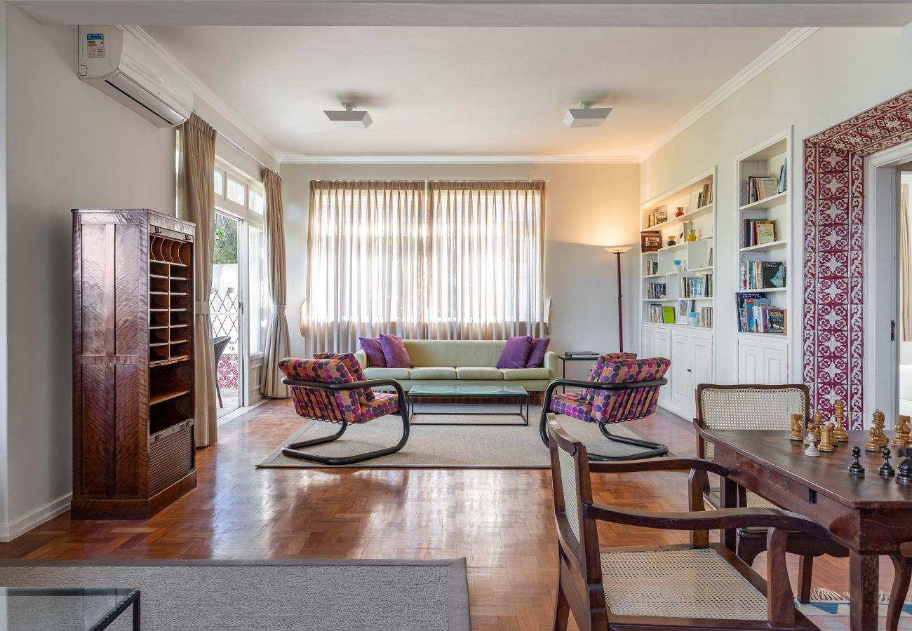 Apartment in Rio de Janeiro - Refúgio literário, próximo ao Arpoador | FCO501