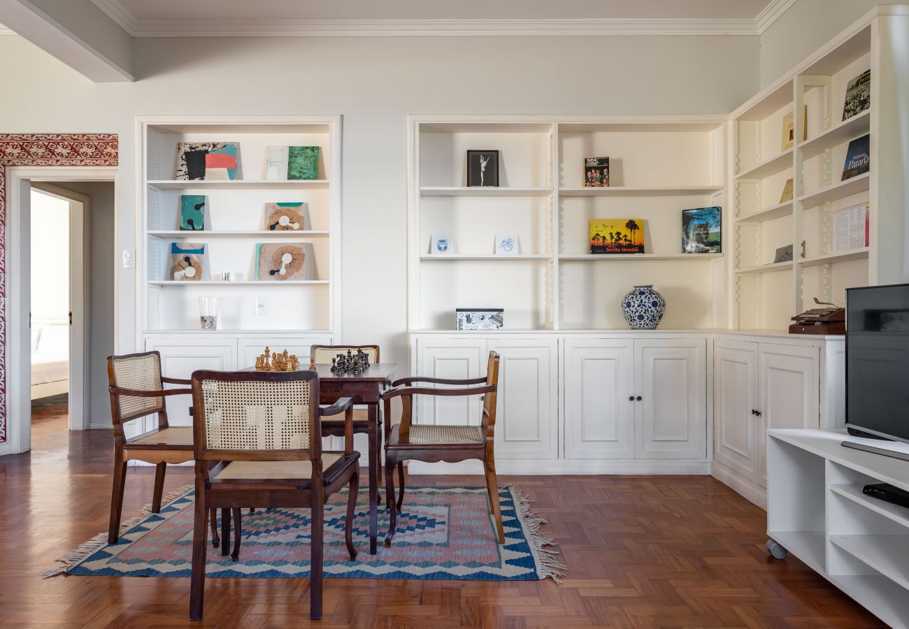 Apartment in Rio de Janeiro - Refúgio literário, próximo ao Arpoador | FCO501