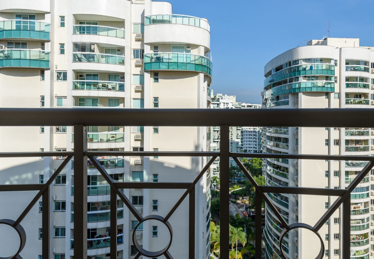 Rent by room in Rio de Janeiro - Suíte, piscina e academia | BPremium T3 Z10