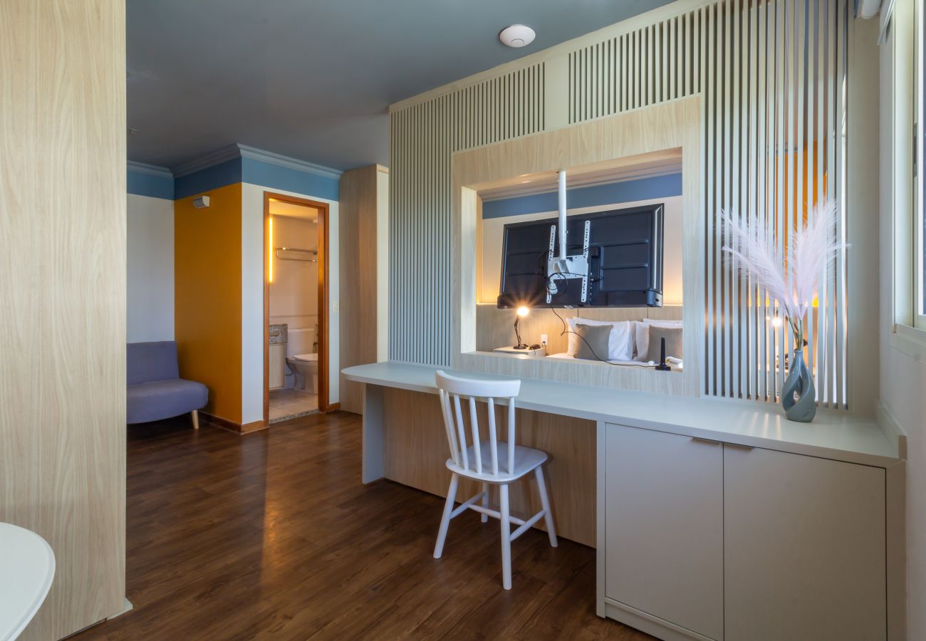 Rent by room in Rio de Janeiro - Suíte, piscina e academia | BPremium T5 