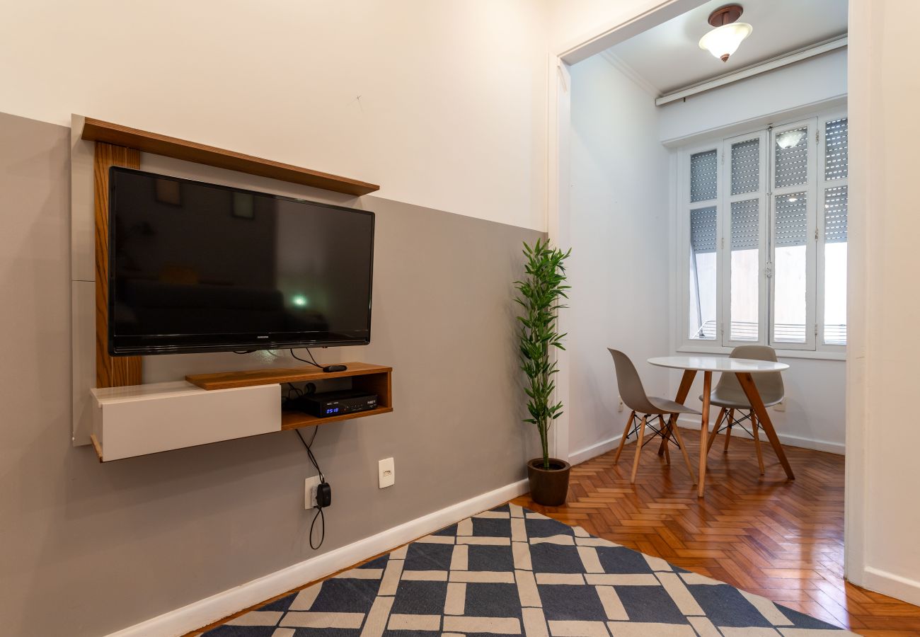 Apartment in Rio de Janeiro - 5 minutos da praia de Copacabana | NSC808