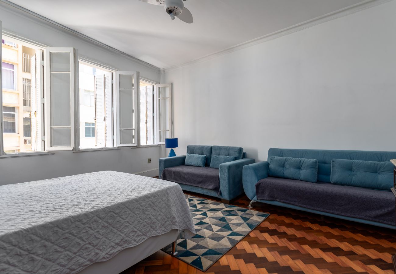 Apartment in Rio de Janeiro - Vista para o mar, 50 metros da praia | BI701