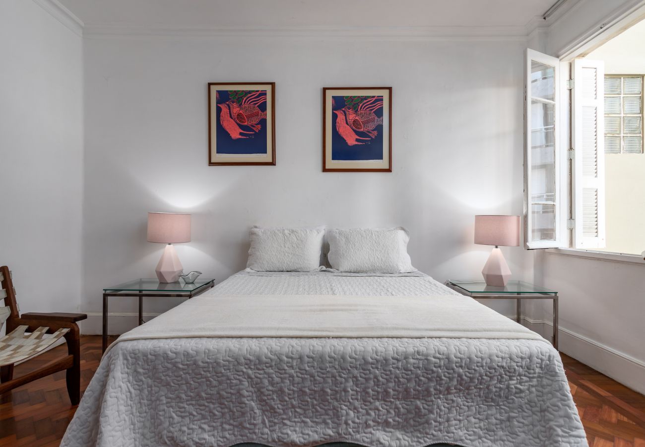 Apartment in Rio de Janeiro - Vista para o mar, 50 metros da praia | BI701