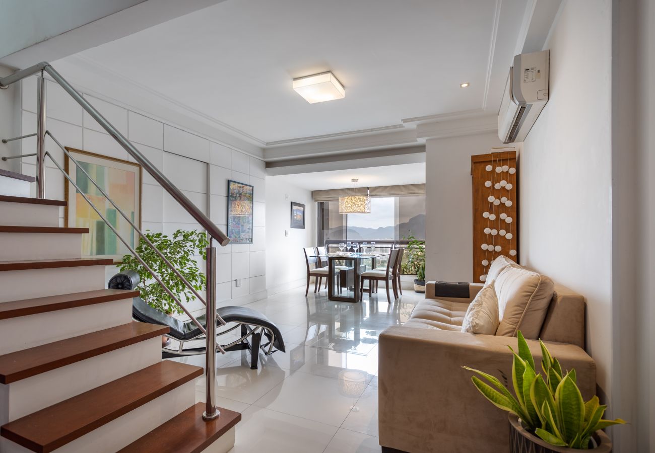 Apartment in Rio de Janeiro - Cobertura na Barra da Tijuca p/ 6 pessoas | LC2207
