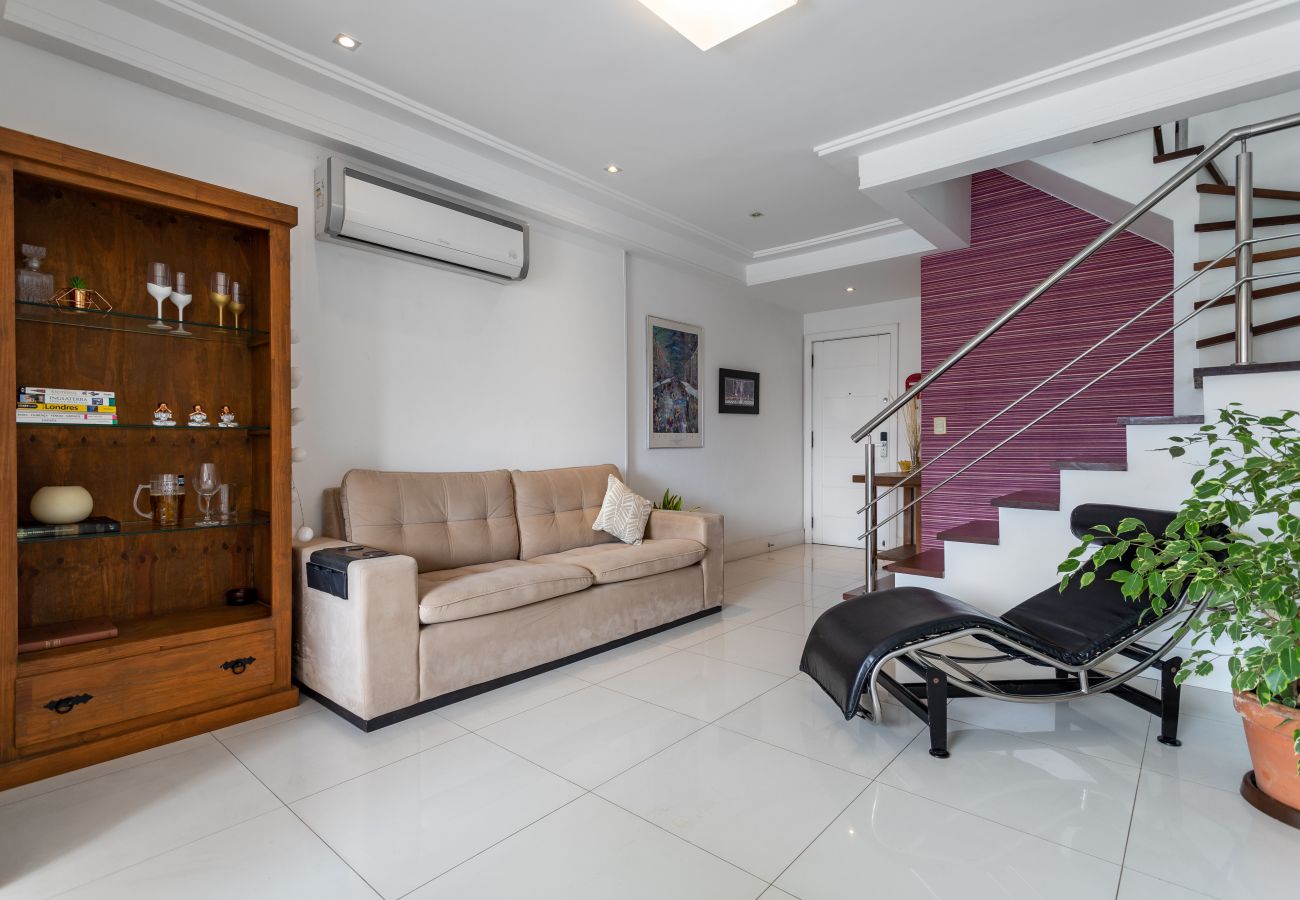 Apartment in Rio de Janeiro - Cobertura na Barra da Tijuca p/ 6 pessoas | LC2207