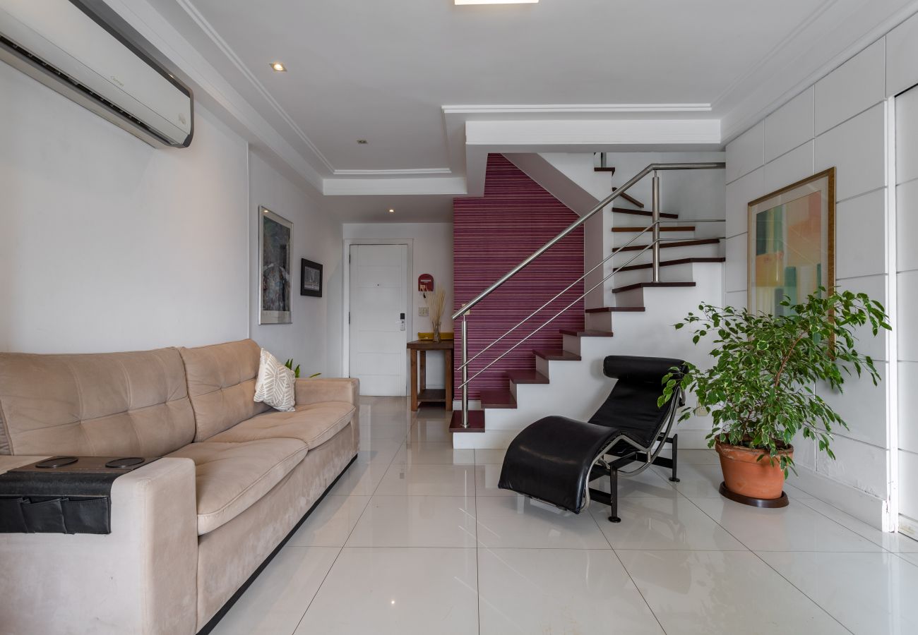 Apartment in Rio de Janeiro - Cobertura na Barra da Tijuca p/ 6 pessoas | LC2207
