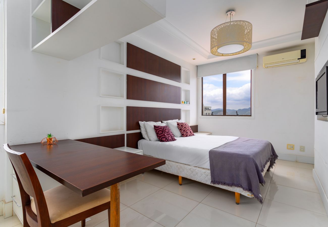 Apartment in Rio de Janeiro - Cobertura na Barra da Tijuca p/ 6 pessoas | LC2207