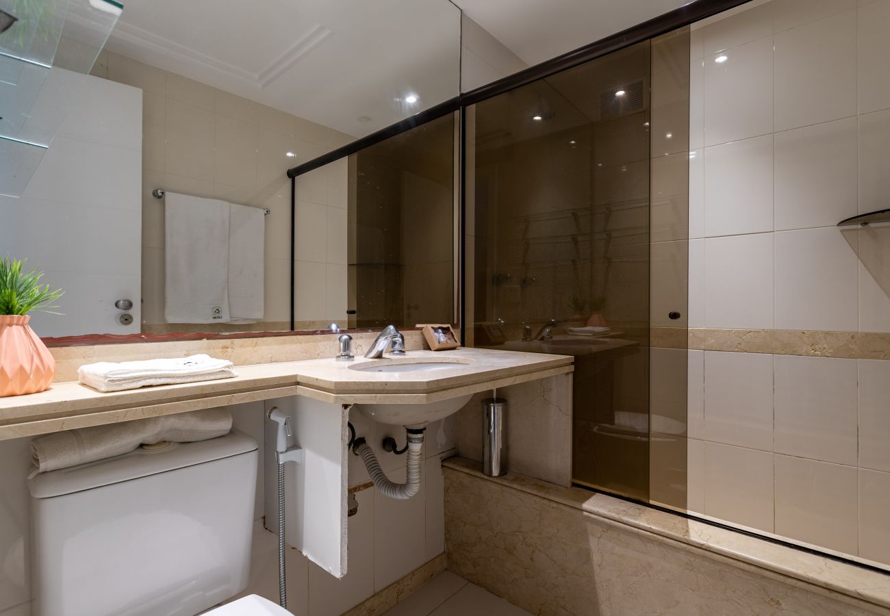 Apartment in Rio de Janeiro - Cobertura na Barra da Tijuca p/ 6 pessoas | LC2207