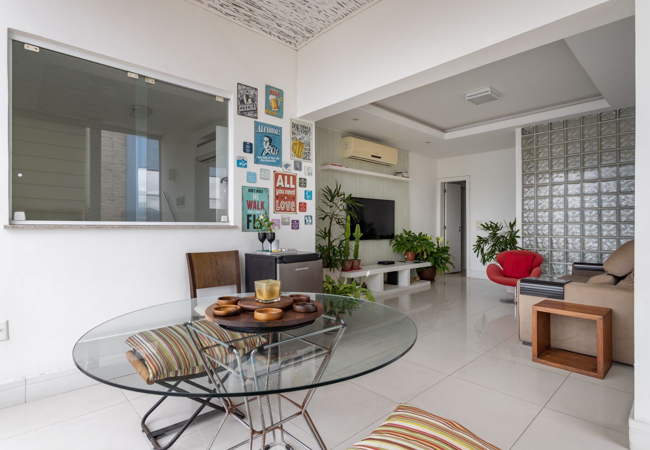 Apartment in Rio de Janeiro - Cobertura na Barra da Tijuca p/ 6 pessoas | LC2207