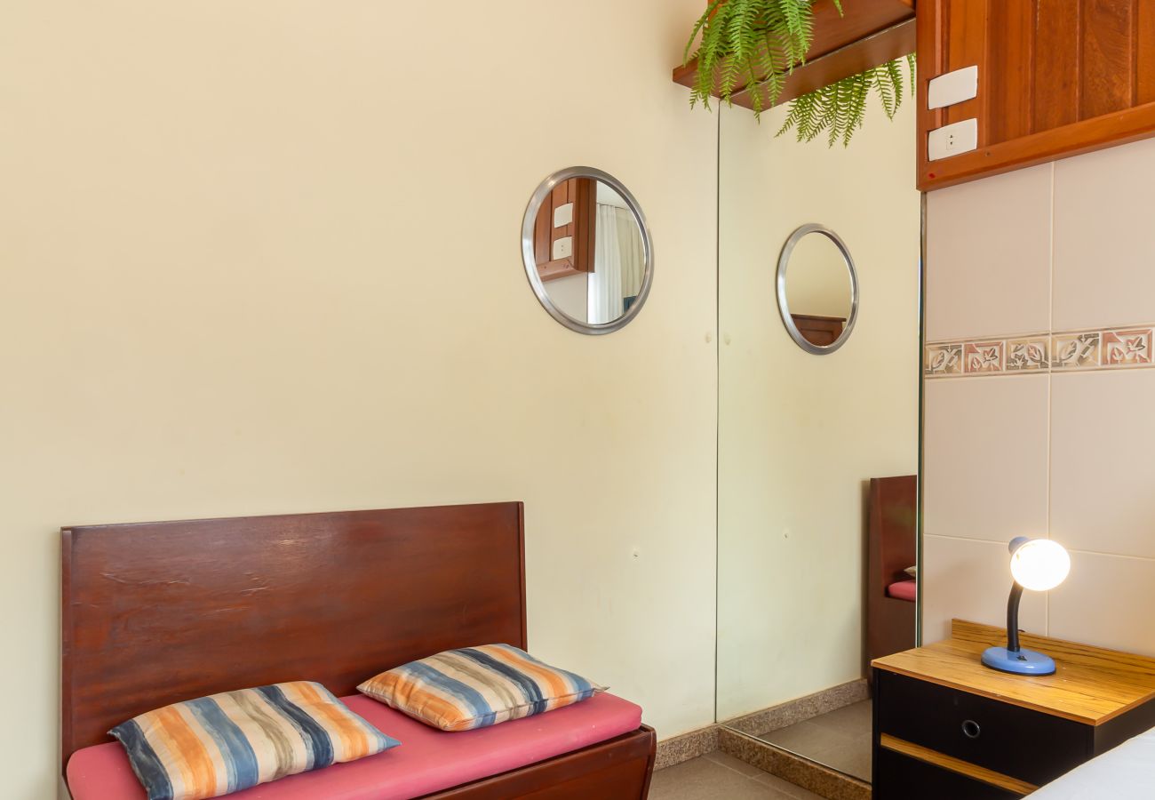 Apartment in Rio de Janeiro - 5 minutos da praia de Copacabana | STC905