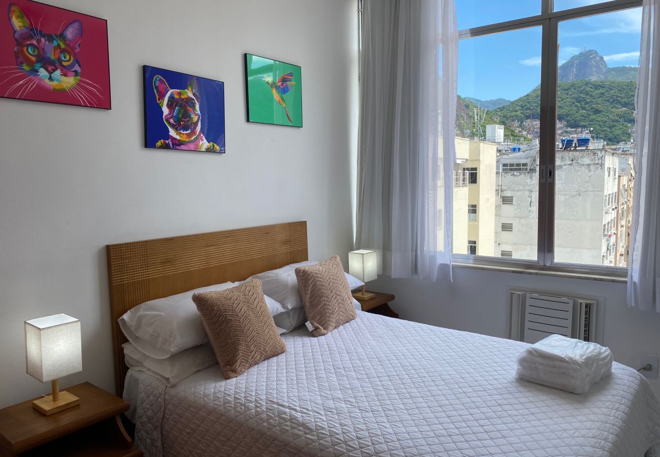 Apartment in Rio de Janeiro - 4 minutos da praia de Copacabana | NSC1104