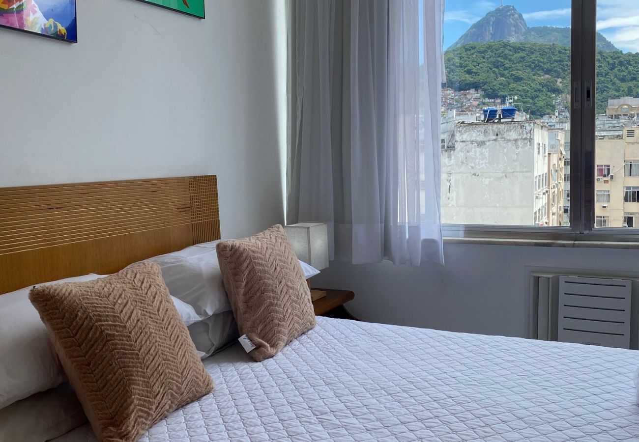 Apartment in Rio de Janeiro - 4 minutos da praia de Copacabana | NSC1104