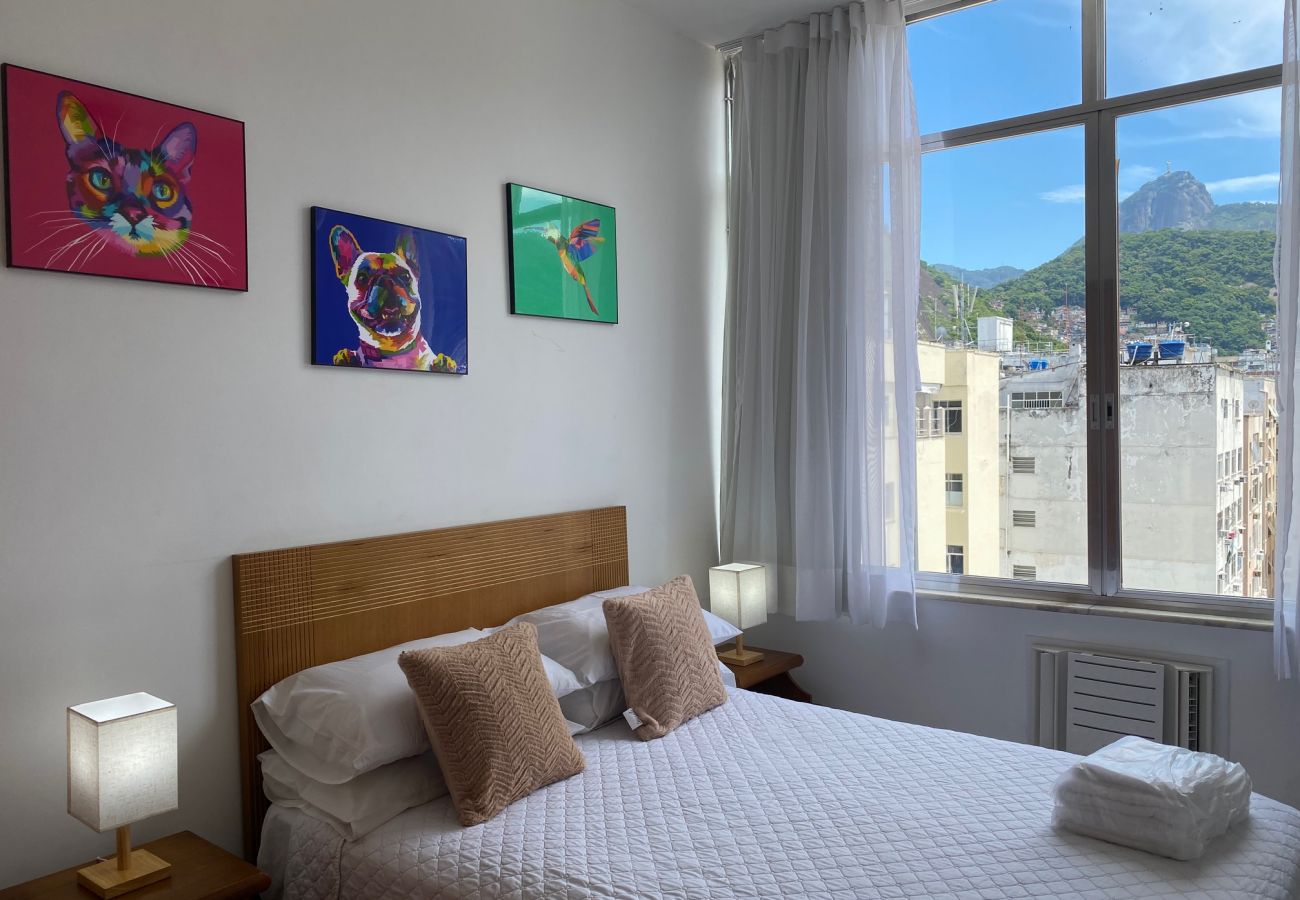 Apartment in Rio de Janeiro - 4 minutos da praia de Copacabana | NSC1104