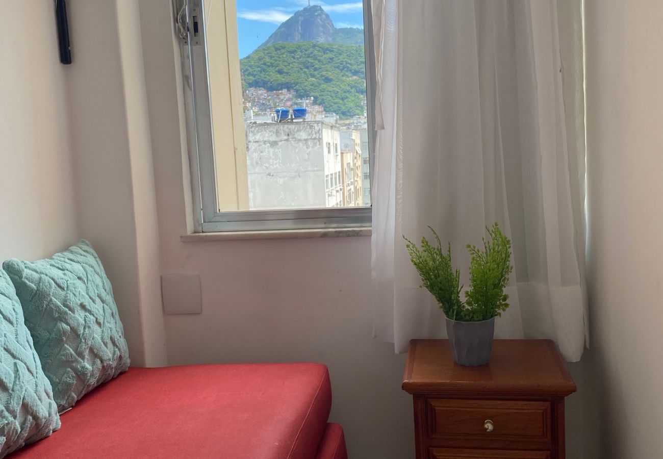 Apartment in Rio de Janeiro - 4 minutos da praia de Copacabana | NSC1104