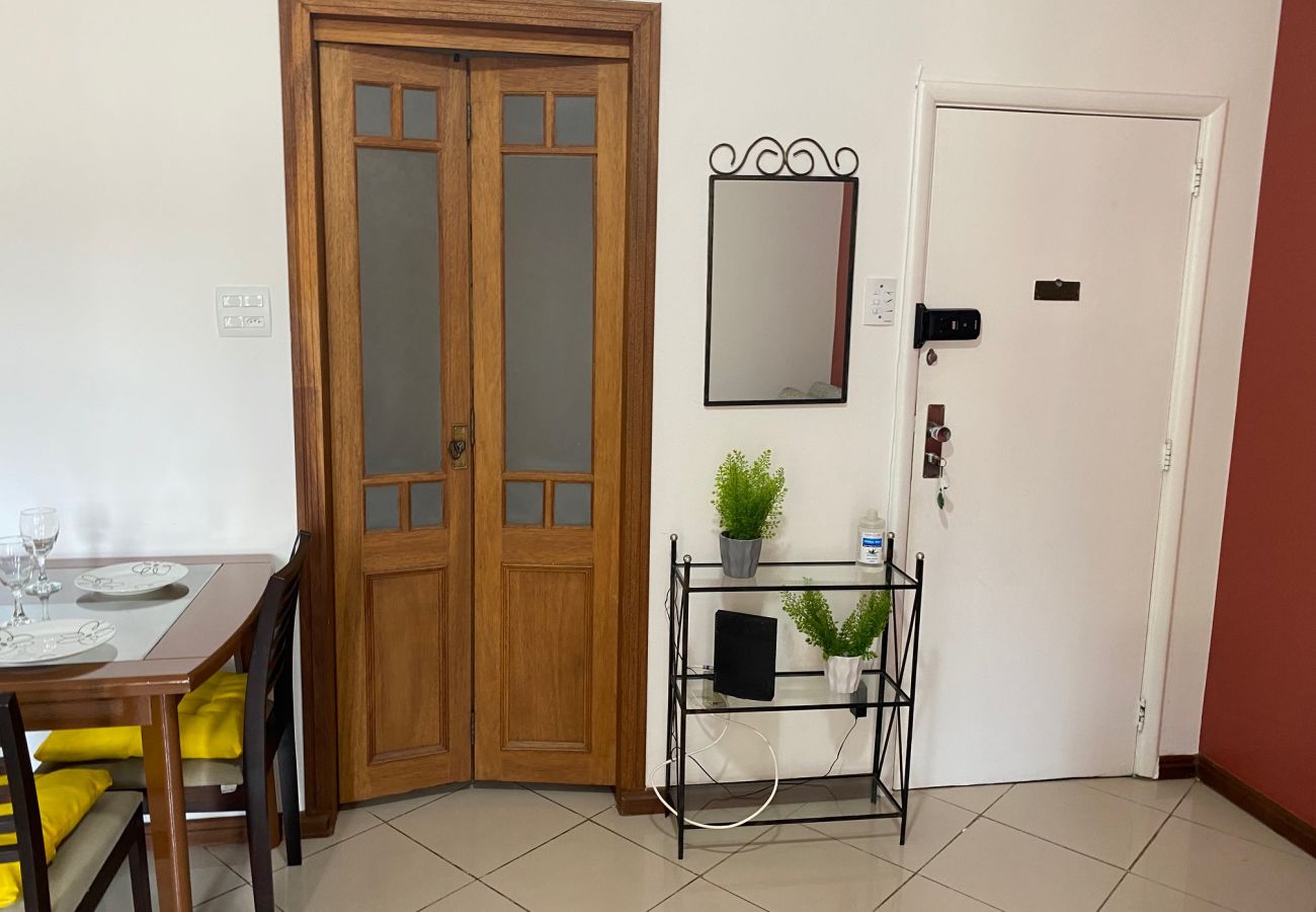 Apartment in Rio de Janeiro - 4 minutos da praia de Copacabana | NSC1104