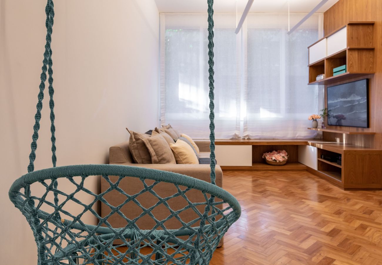 Apartment in Rio de Janeiro - Elegância em Ipanema |Ideal para famílias| R201 Z1