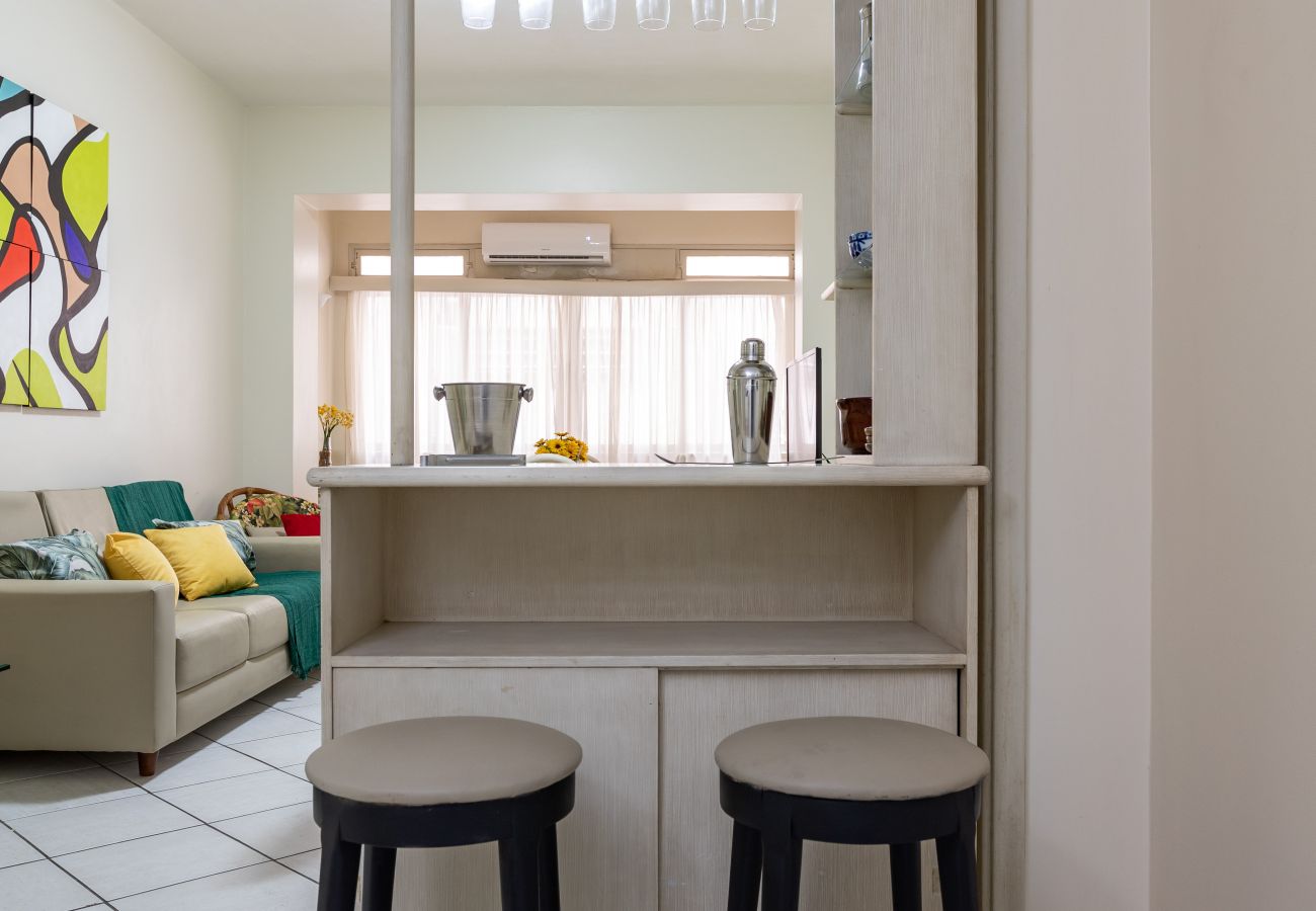 Apartment in Rio de Janeiro - 2 minutos da praia de Copacabana | A303