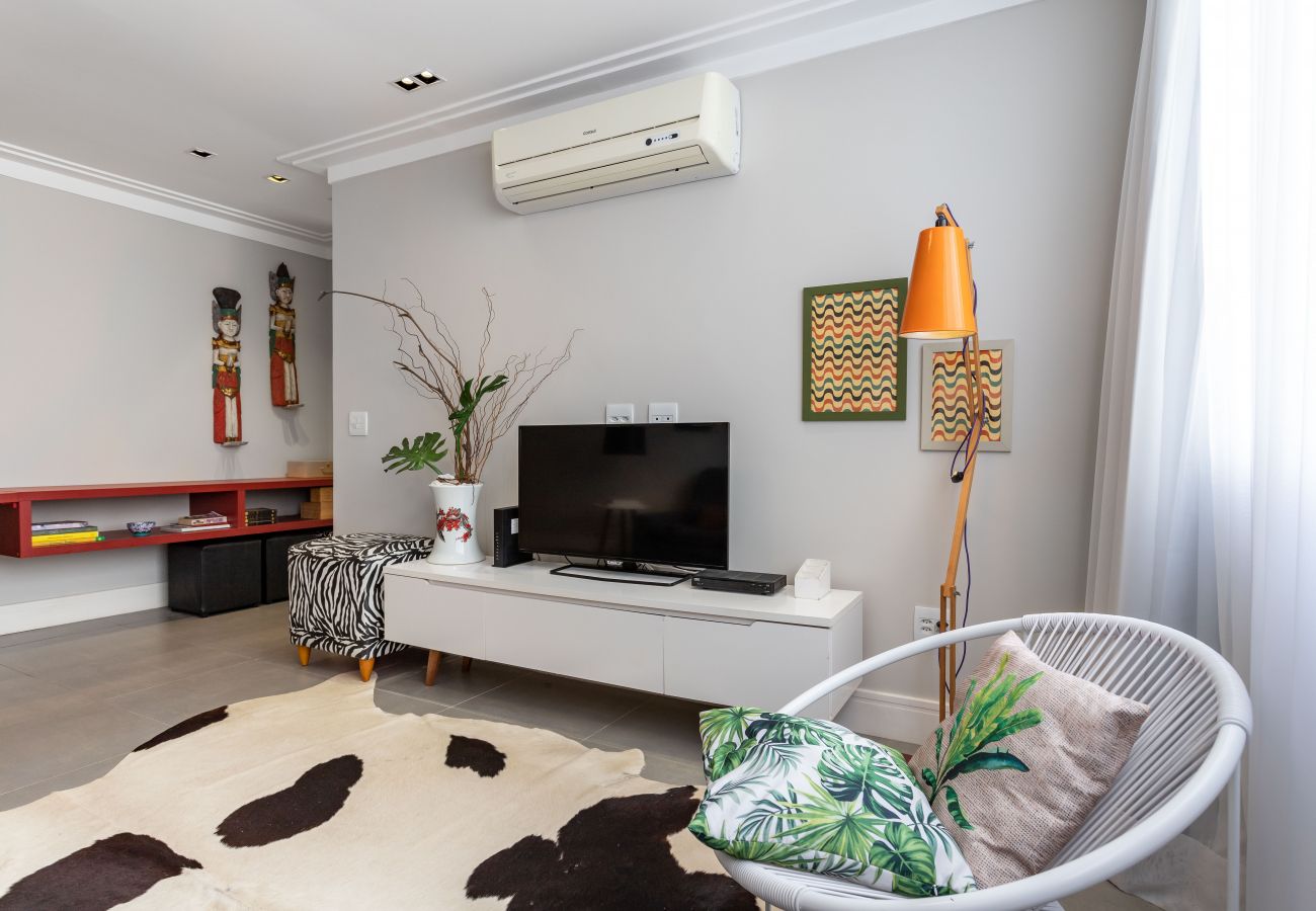 Apartment in Rio de Janeiro - Moderno em Ipanema | Ótimo para famílias | RE406 Z2