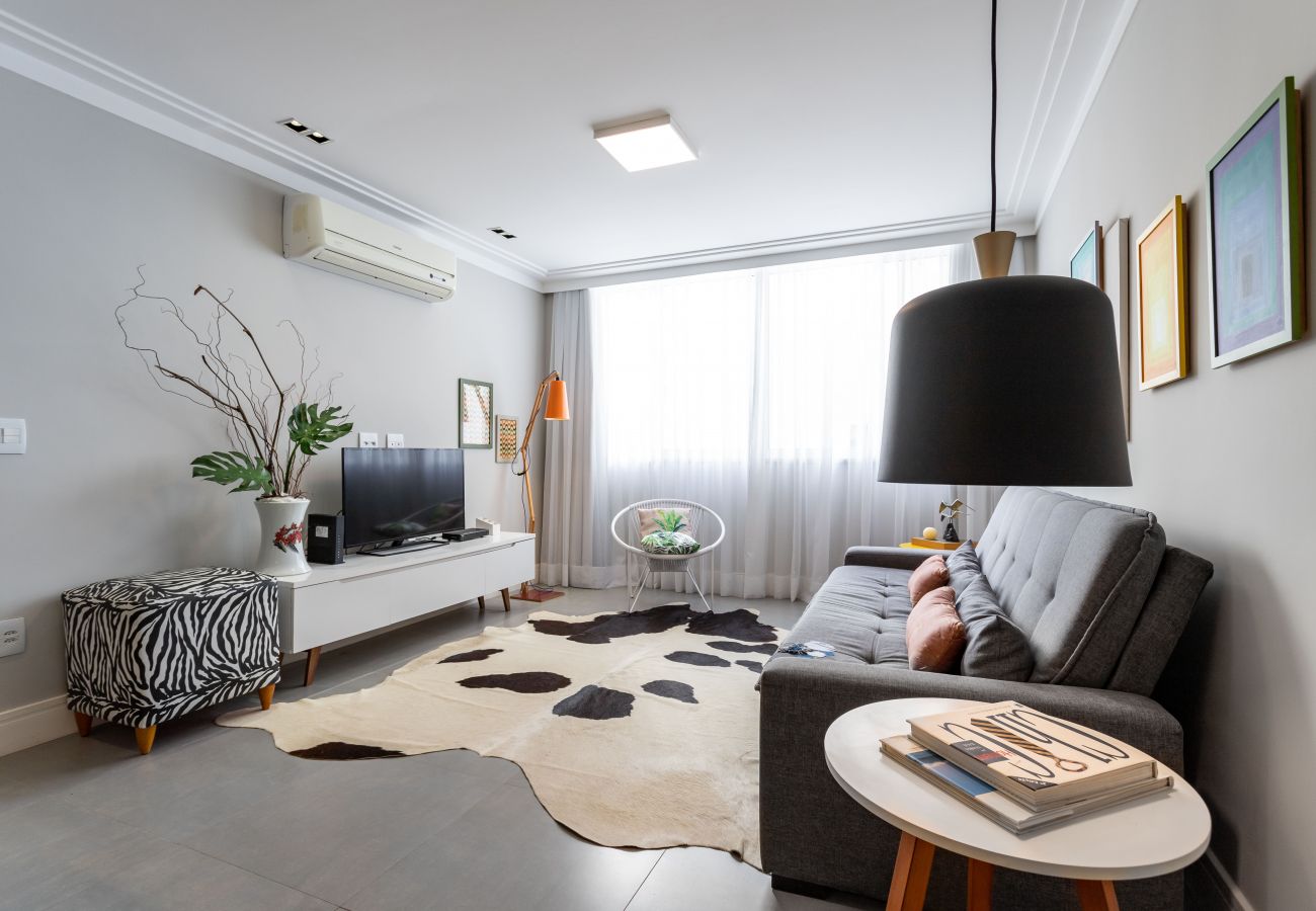 Apartment in Rio de Janeiro - Moderno em Ipanema | Ótimo para famílias | RE406 Z2