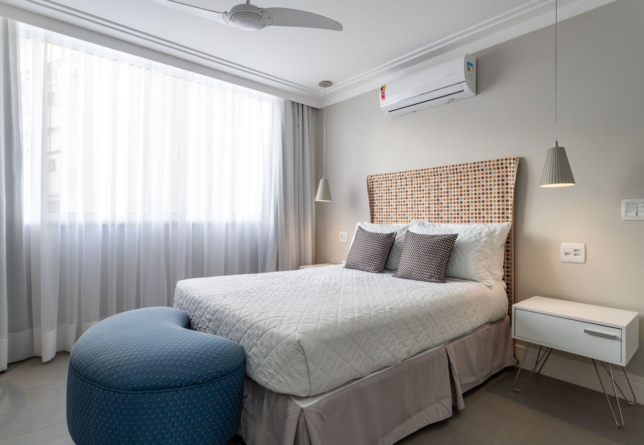Apartment in Rio de Janeiro - Moderno em Ipanema | Ótimo para famílias | RE406 Z2
