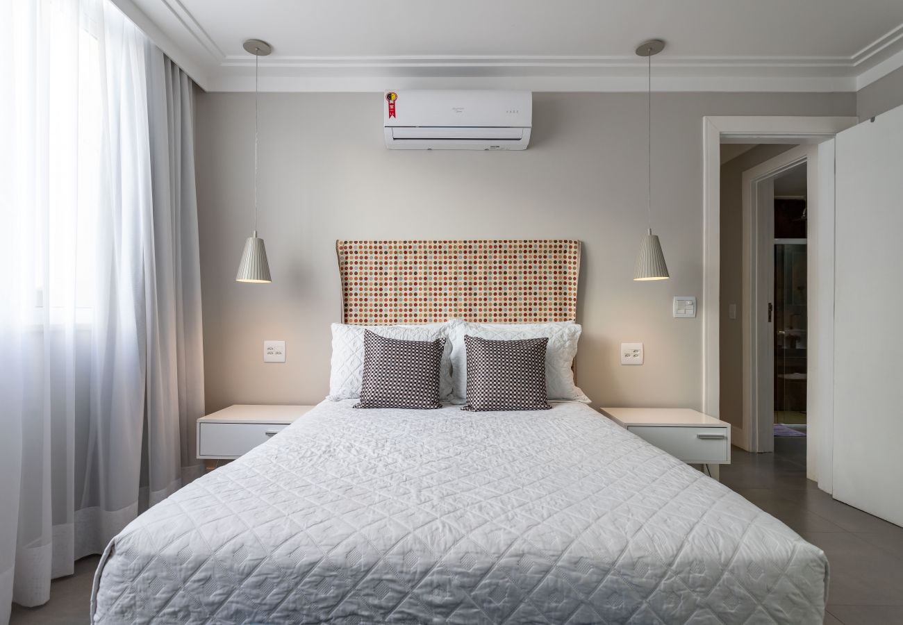 Apartment in Rio de Janeiro - Moderno em Ipanema | Ótimo para famílias | RE406 Z2