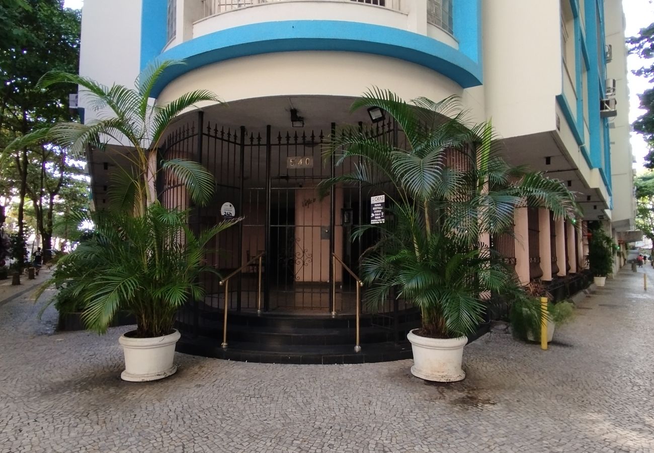 Apartment in Rio de Janeiro - Moderno em Ipanema | Ótimo para famílias | RE406 Z2