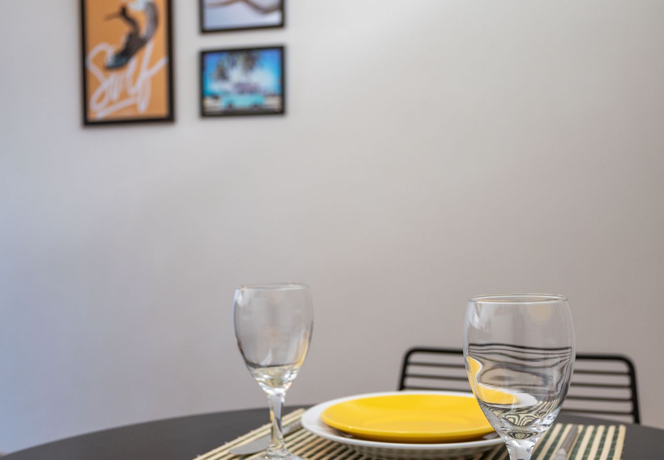 Apartment in Rio de Janeiro - Conforto em Copacabana | 150m da praia | NSC1203