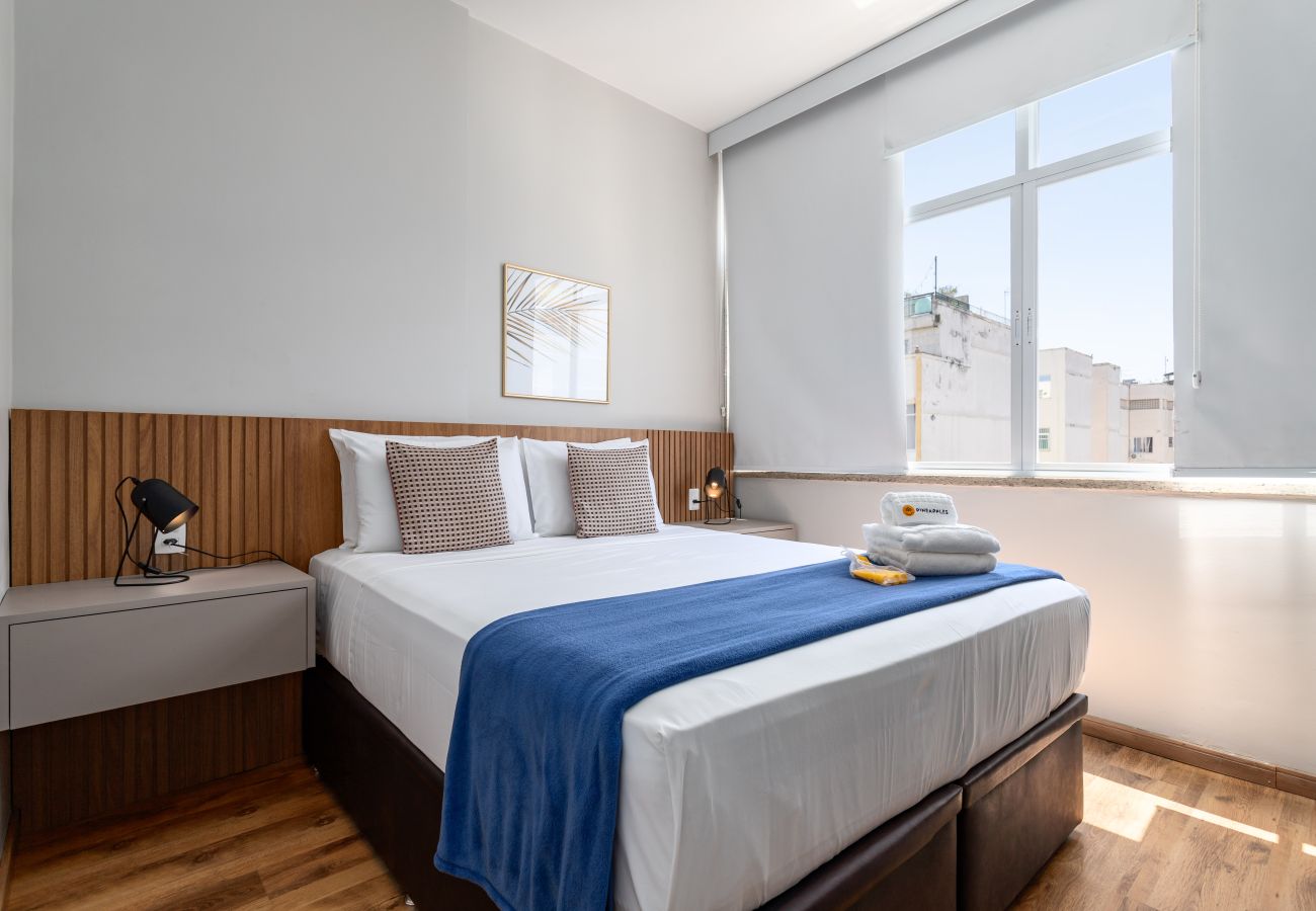 Apartment in Rio de Janeiro - Conforto em Copacabana | 150m da praia | NSC1203