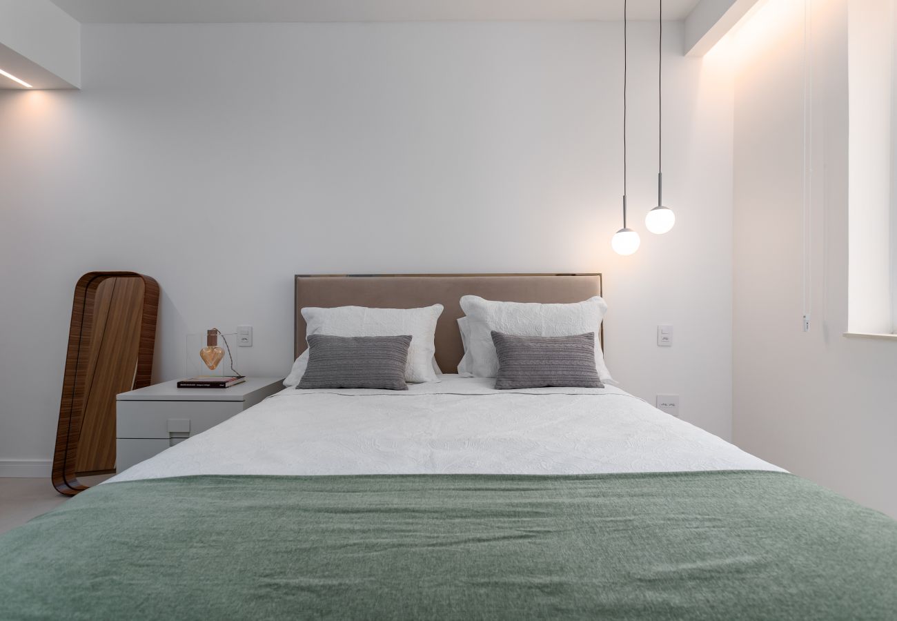 Apartment in Rio de Janeiro - 5 minutos da praia de Ipanema | J303