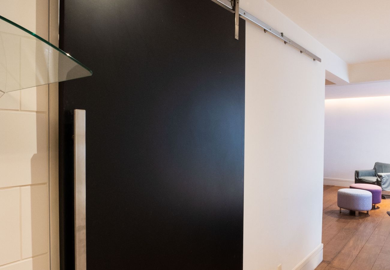 Apartment in Rio de Janeiro - 15 minutos da praia de Leblon | VA202